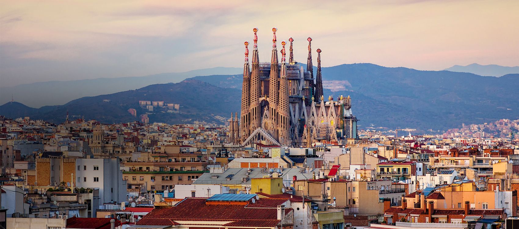 The Complete Budget Travel Guide to Barcelona - TripHound